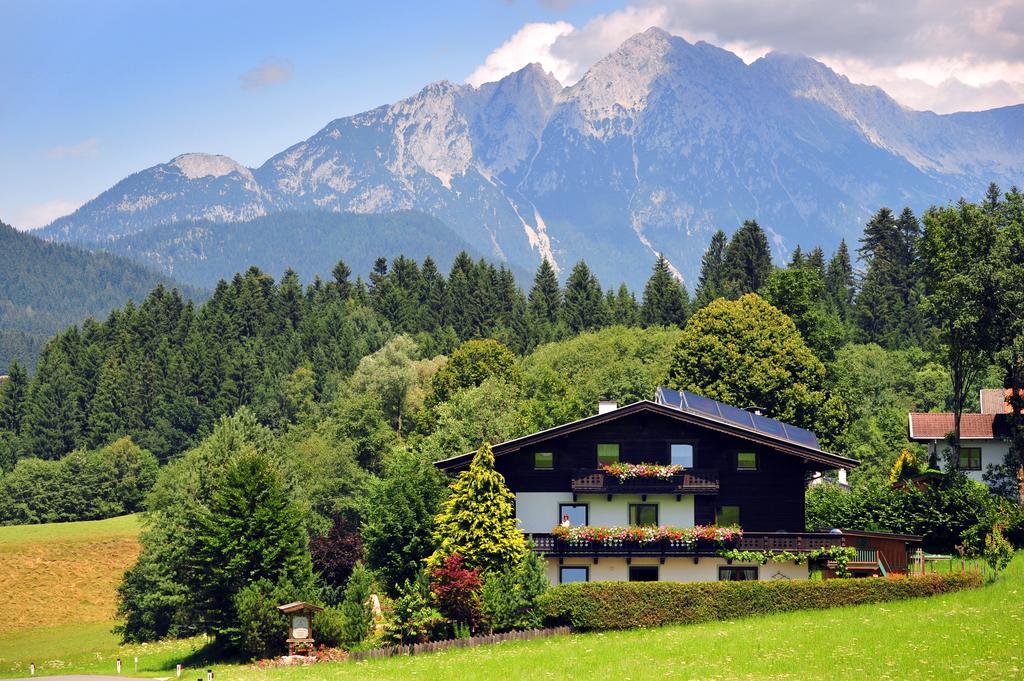 Gaestehaus Hoelzl 伊特尔 外观 照片