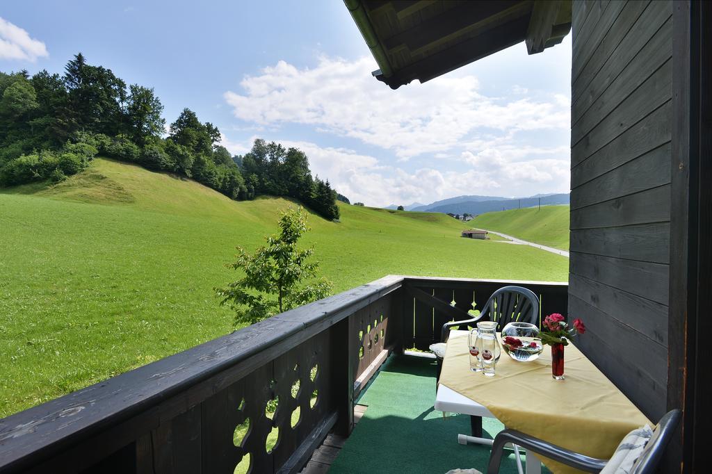 Gaestehaus Hoelzl 伊特尔 客房 照片