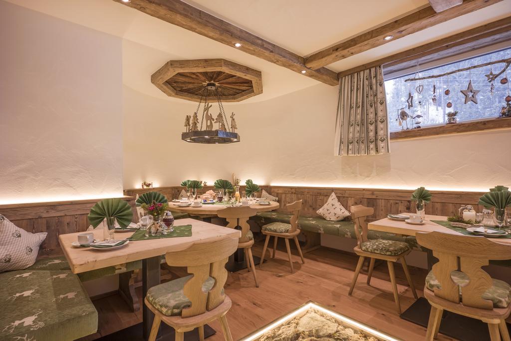 Gaestehaus Hoelzl 伊特尔 外观 照片